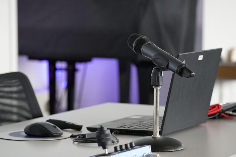 oświetlenie konferencji